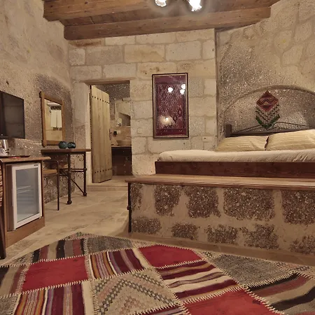 Tekkaya Cave מלון