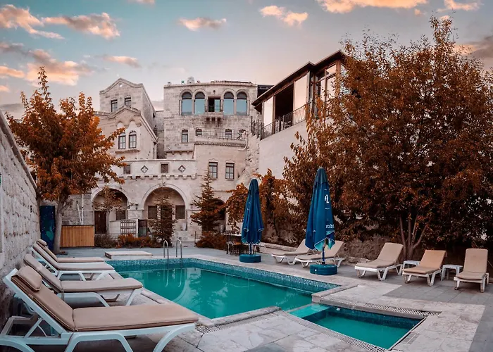 Tekkaya Cave 4* גורמה