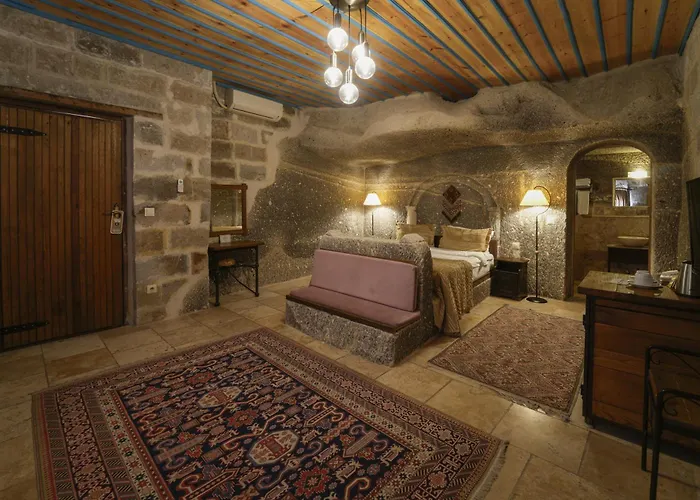 Tekkaya Cave 4* גורמה