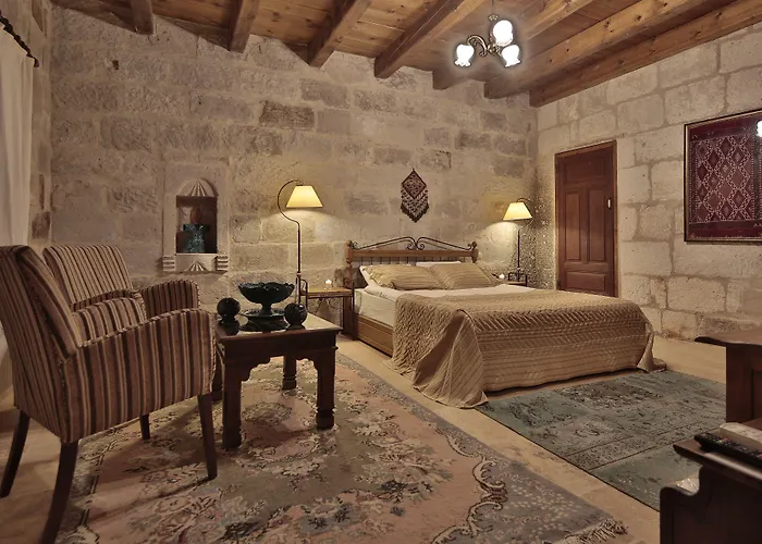 מלון Tekkaya Cave 4*