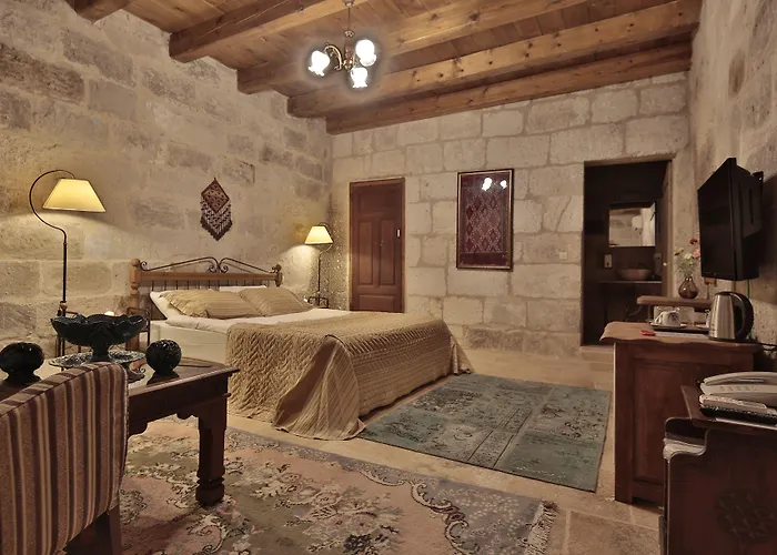 Tekkaya Cave גורמה