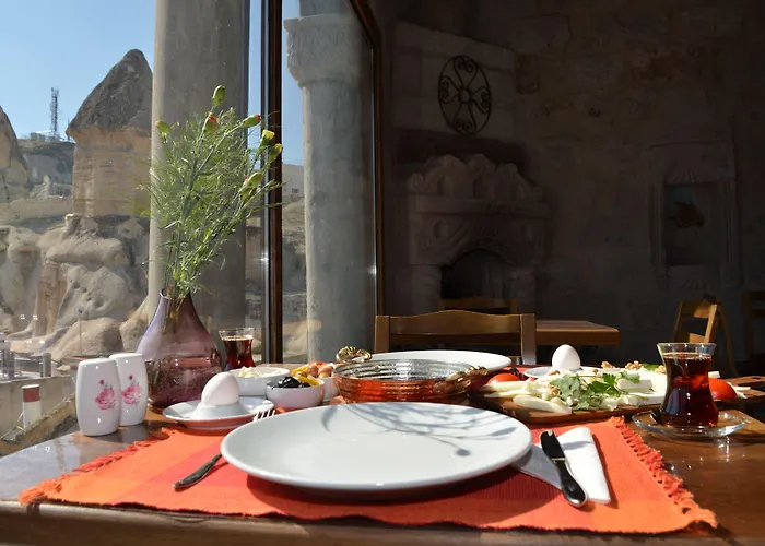 Tekkaya Cave 4* גורמה